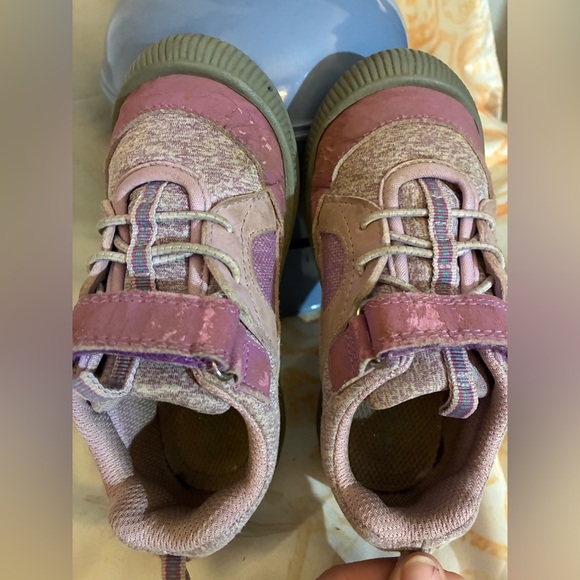 Bundle of Pink and Purple Toddler Girls Shoes - Picture 14 of 16